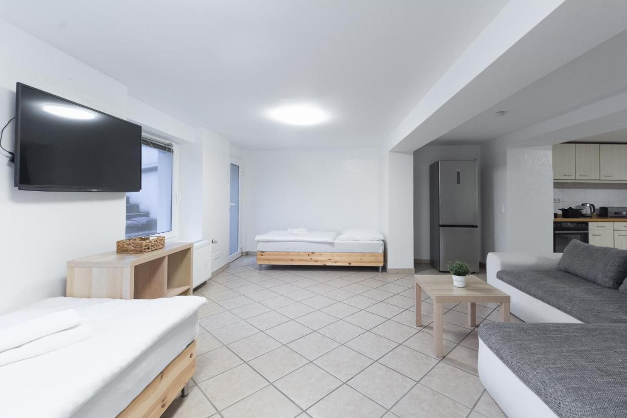 T&k - - 2 - Ground Floor