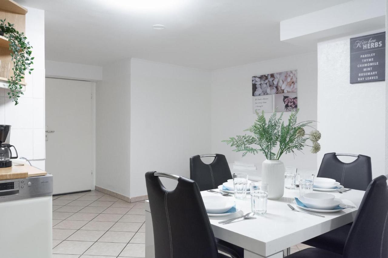T&k - - 2 - Ground Floor Apartment *